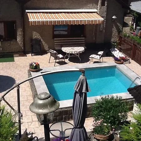 Na Louckach U Lesa アパート Dolany